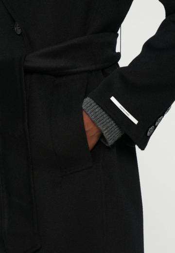 Шерстяное пальто