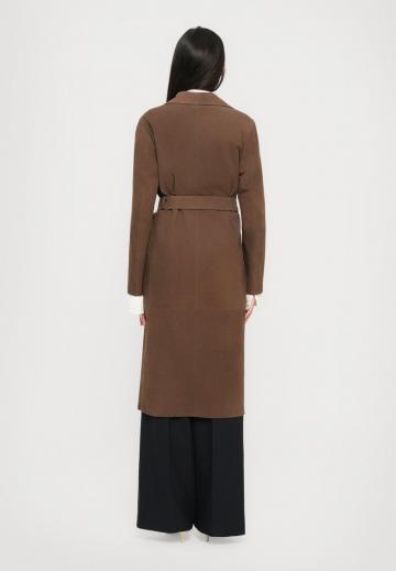 Кожаное пальто