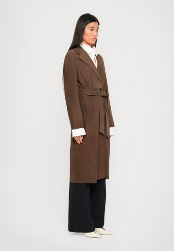 Кожаное пальто