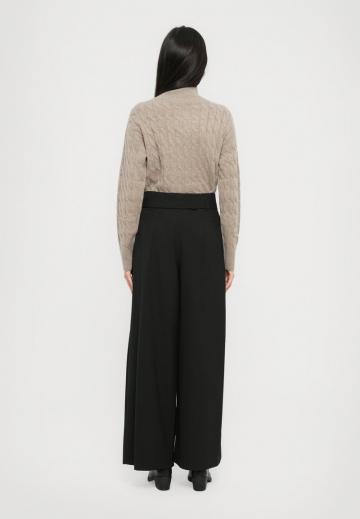 Прямые брюки