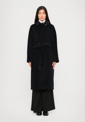 Шерстяное пальто