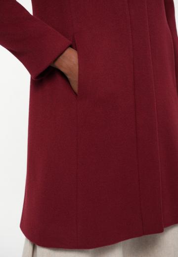 Шерстяное пальто