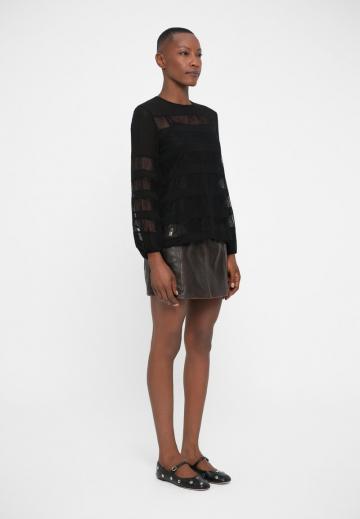 Кружевная блузка