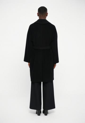 Шерстяное пальто