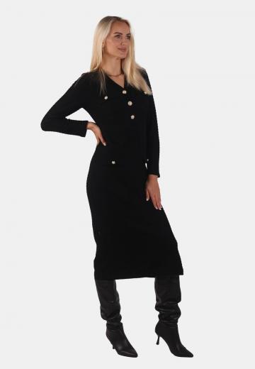 Вязаное платье