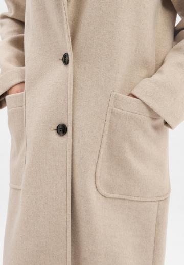 Шерстяное пальто