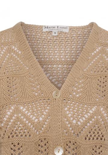 Вязаная кофта