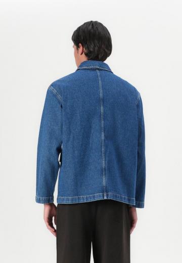 Джинсовая куртка