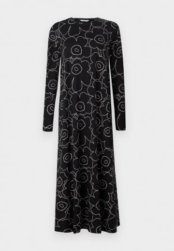 Длинное платье