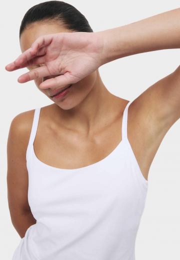 Топ на бретельках