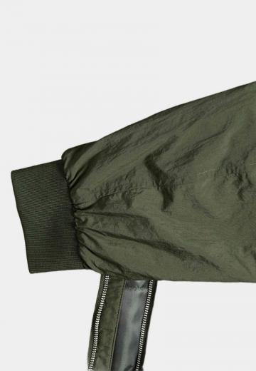 Куртка бомбер