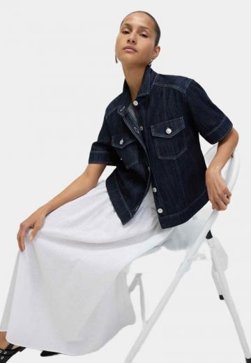 Джинсовая жилетка