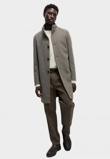 Короткое пальто