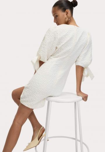 Короткое платье