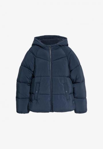 Зимняя куртка