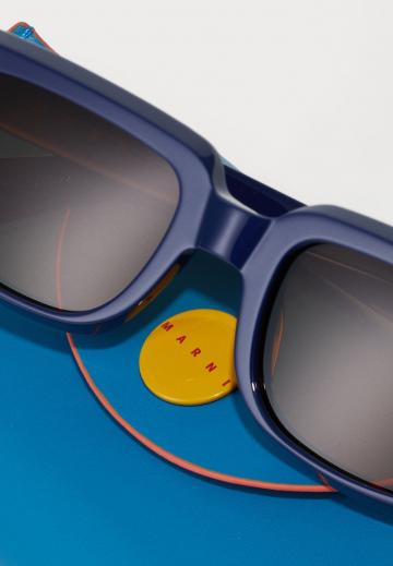 Солнечные очки