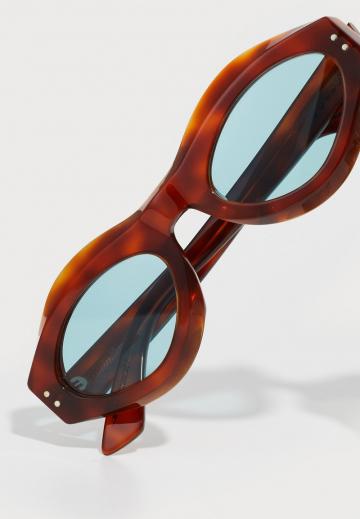 Солнечные очки