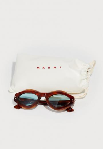 Солнечные очки