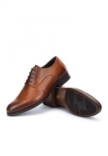 Ботинки на шнуровке