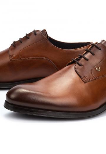 Ботинки на шнуровке