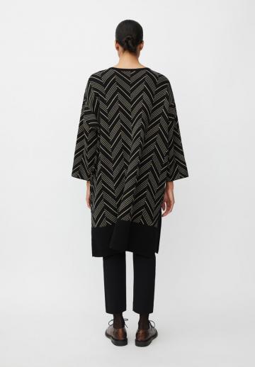 Вязаное платье