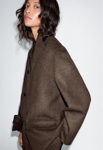 Короткое пальто