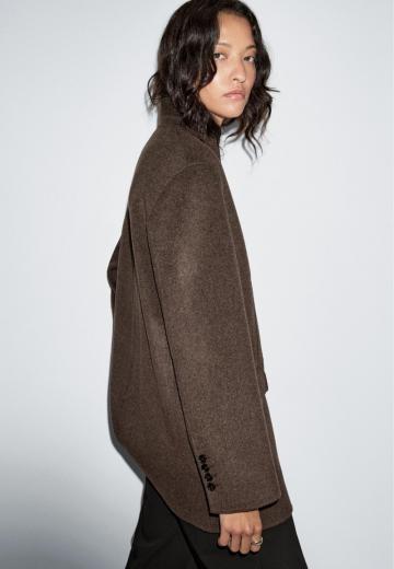 Короткое пальто