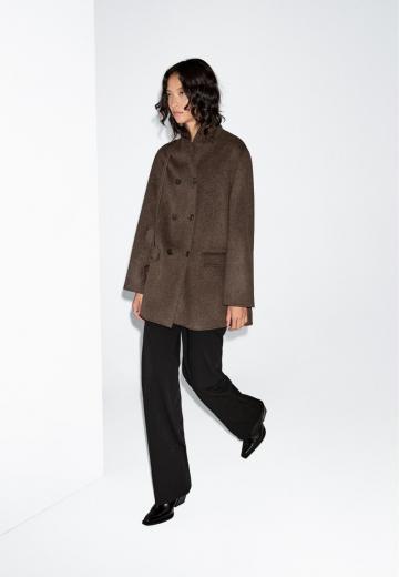 Короткое пальто