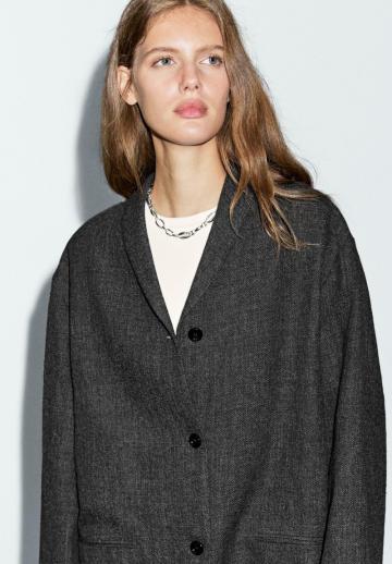 Короткое пальто