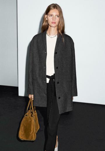 Короткое пальто