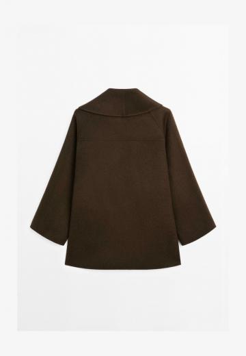 Короткое пальто