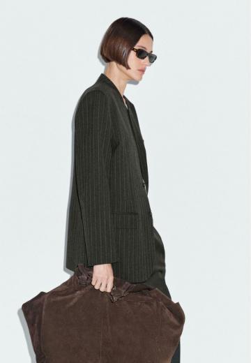 Длинный блейзер