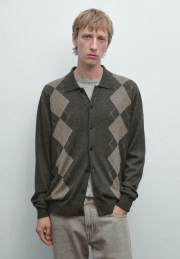 Вязаная кофта