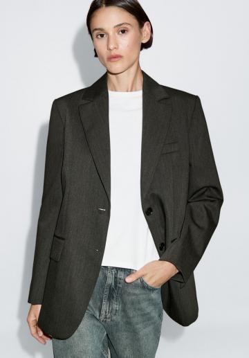 Короткое пальто