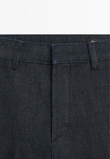 Клешеные джинсы