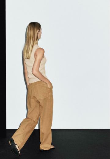 Прямые джинсы