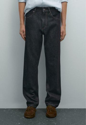 Прямые джинсы