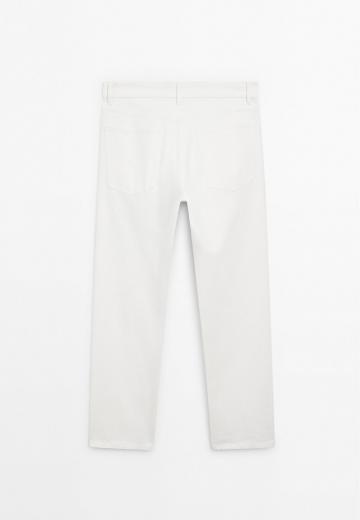 Прямые джинсы