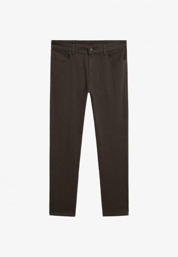 Узкие джинсы