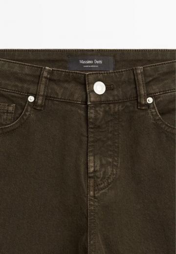 Прямые джинсы