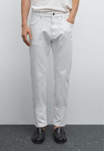 Узкие джинсы