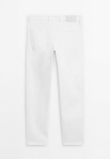 Узкие джинсы