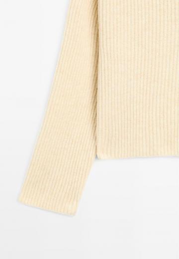 Пуловер с капюшоном