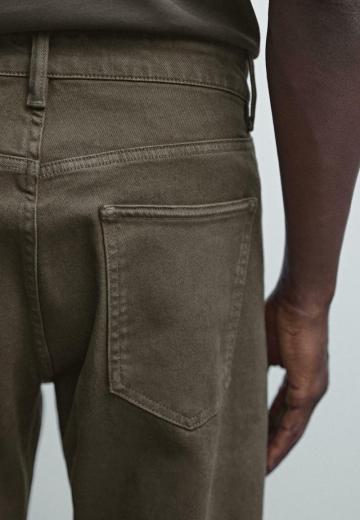 Узкие джинсы