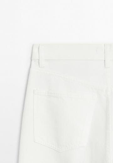 Прямые джинсы