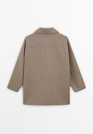 Короткое пальто