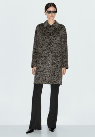 Короткое пальто