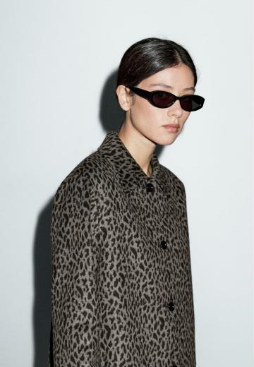 Короткое пальто