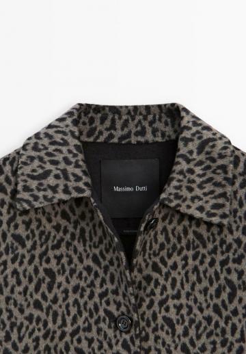 Короткое пальто