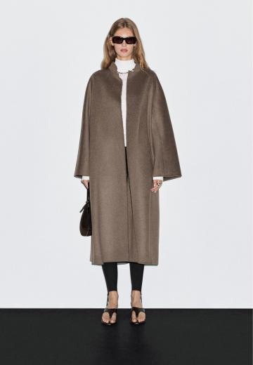 Шерстяное пальто